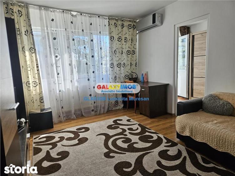 Apartament cu 2 camere nedecomandat în Micro 5