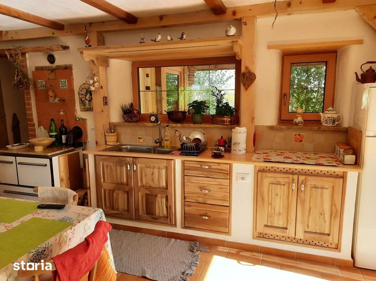 Casa noua cu 6500mp teren si anexe la Hudum - 8