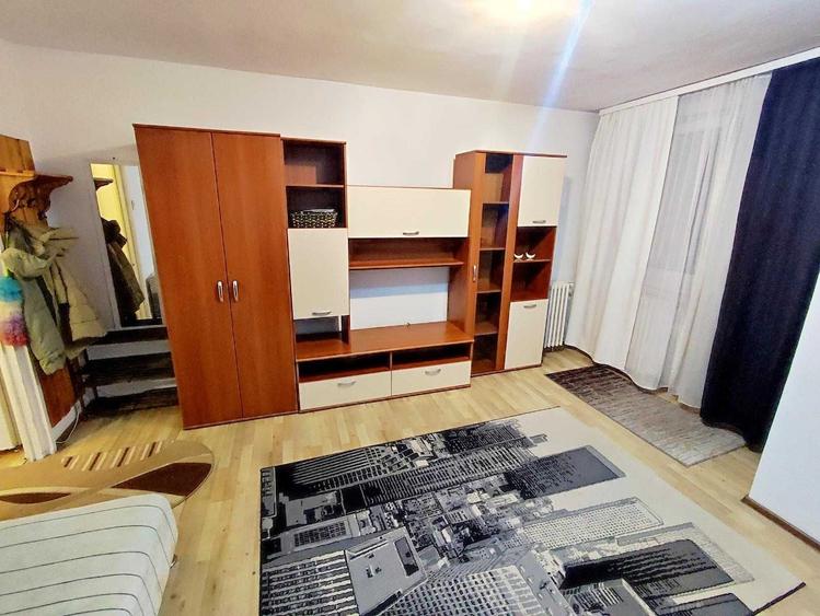 Garsonieră decomandată în Gheorgheni