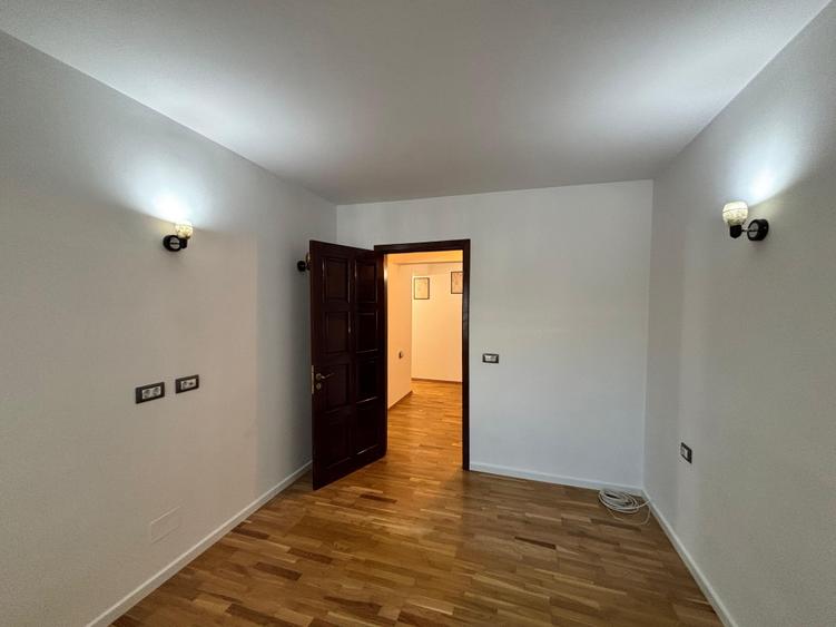 Apartament cu 3 camere decomandat în Cartierul Traian