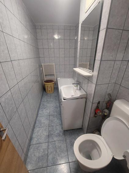 Garsonieră decomandată, mobilată în Central