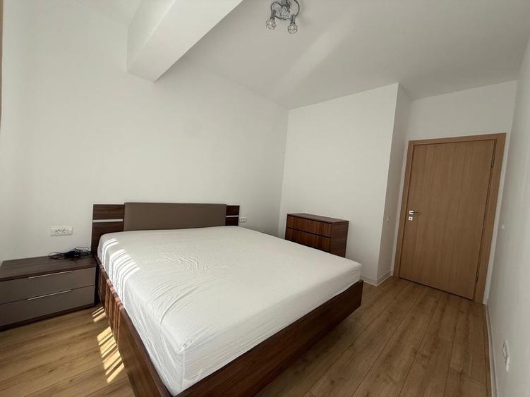 Apartament cu 2 camere decomandat în Regie