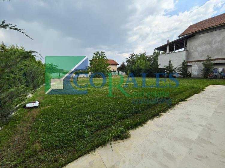 Casă individuală cu 5 camere cu Canalizare în Dumbrăvița