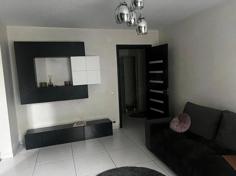 Apartament cu 2 camere decomandat, mobilat în Berceni