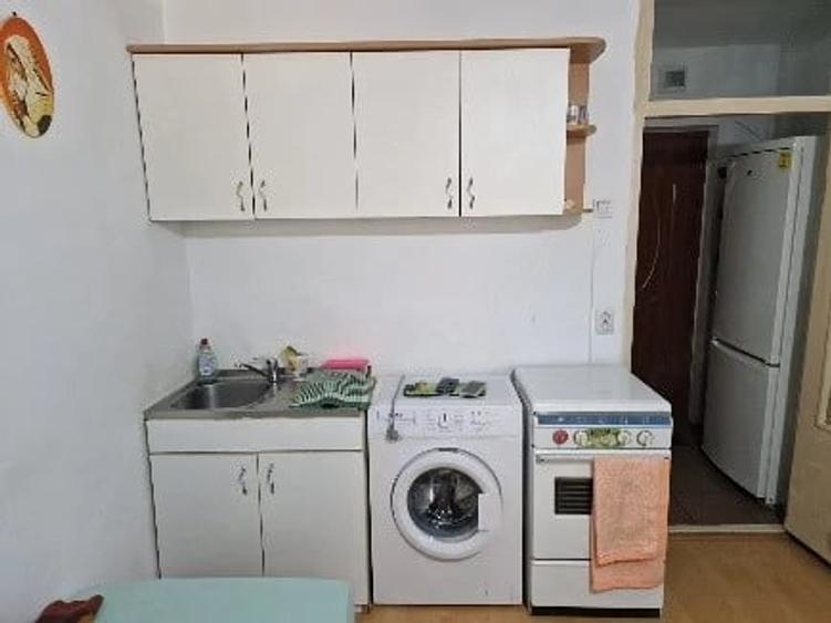 Garsonieră nedecomandată în Rogerius