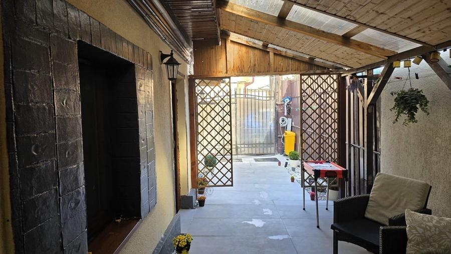 Casă cu 3 camere cu Teren 117 Mp în Ferentari