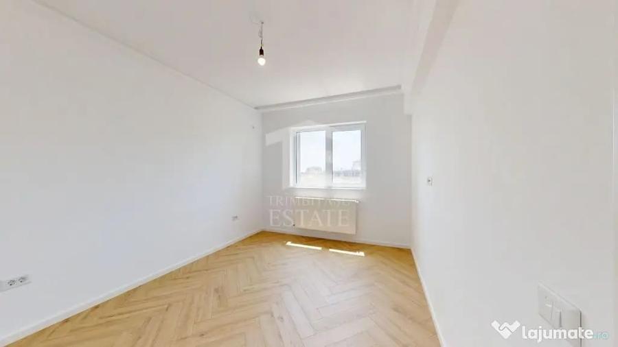 Apartament cu 3 camere semidecomandat în Dobroești