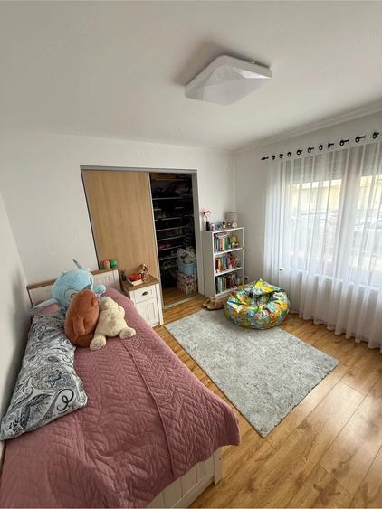 Apartament cu 3 camere decomandat în Ultracentral