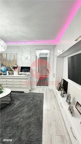 Apartament cu 4 camere în Tomis Nord