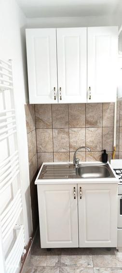 Persoana fizica - Inchiriez garsoniera renovata - Baia Mare str. Garii - 8