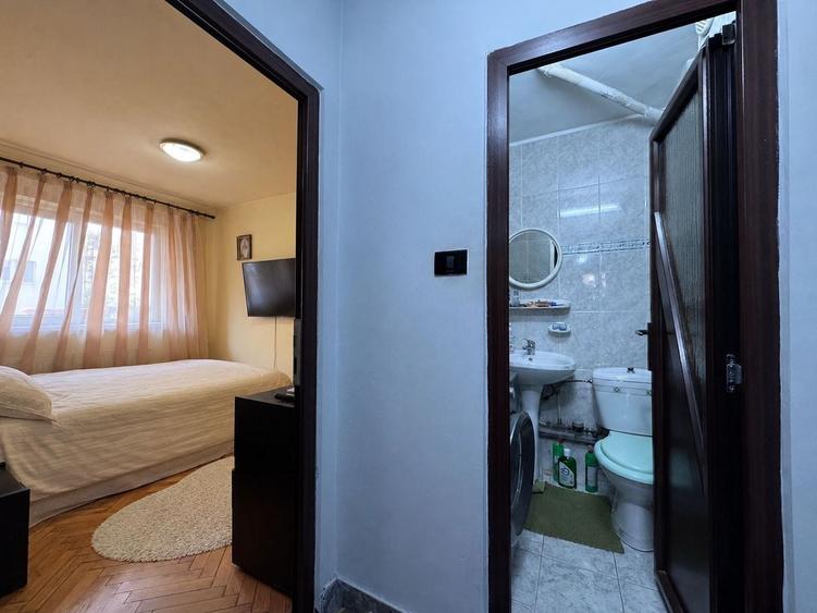 Apartament cu 4 camere decomandat în Mărăști