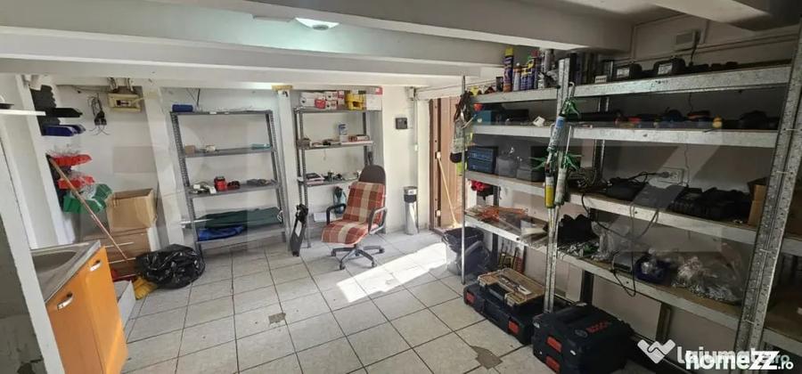 Spațiu comercial, de 120 mp, în Micro 12