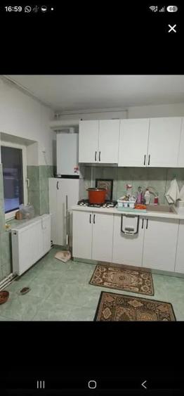 Casă cu 3 camere în Central