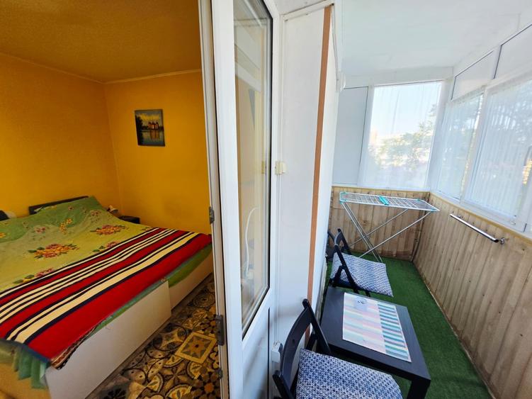 Garsonieră decomandată în Malu Roșu