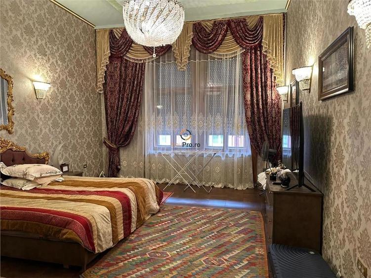 Apartament cu 3 camere decomandat în P-ța Unirii