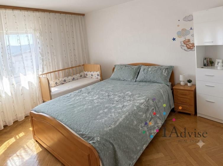 Apartament cu 3 camere decomandat, mobilat în Astra