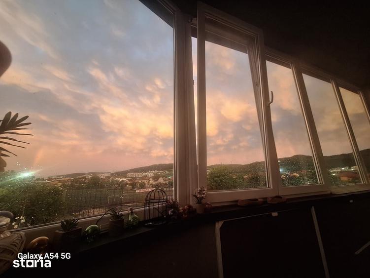Apartament cu 3 camere în Florești