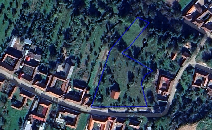 Casă individuală cu 5 camere cu Canalizare în Cresuia