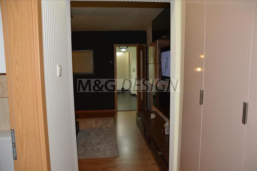 3 cam Girocului -Spitalul Judetean Centrala proprie etaj 1 - 10