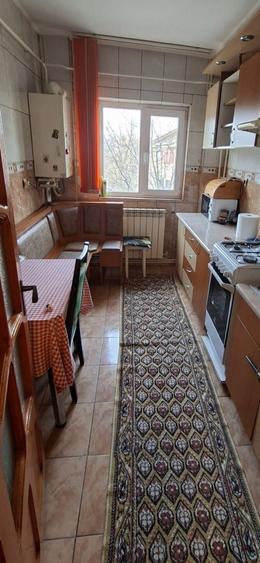 Apartament cu 2 camere decomandat în Dorobanți