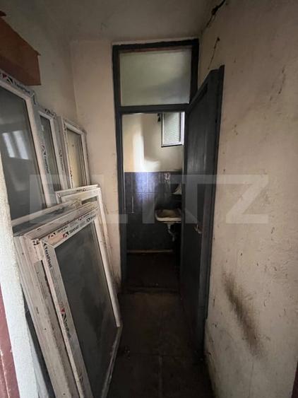 Casă individuală cu 4 camere cu Teren 328 Mp în Independenței