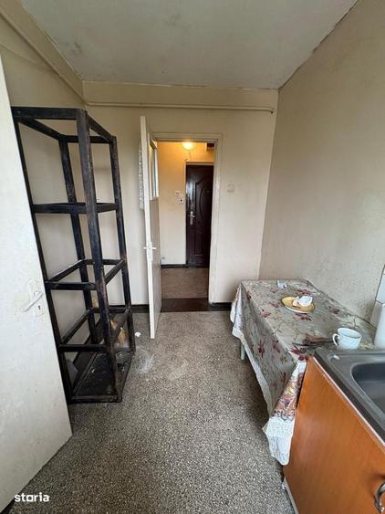 2 cam sd 52 mp suprafata totala zona decebal cantemir 72.000 euro neg - 11