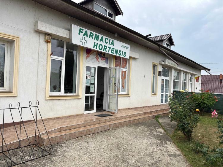 Spațiu comercial, de 70 mp, în Zănești