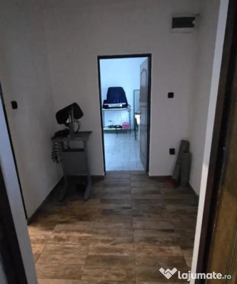 Casă cu 2 camere cu Teren 1200 Mp în 1 Mai