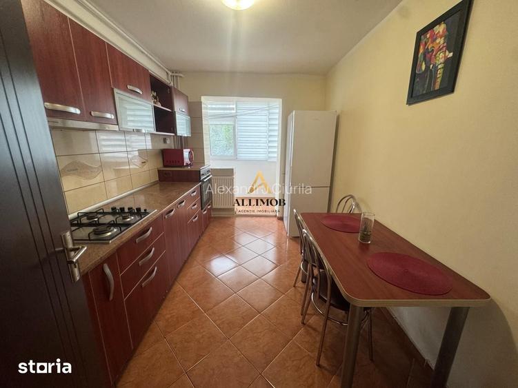 Apartament 3 camere de inchiriat Malul Rosu, Ploiesti