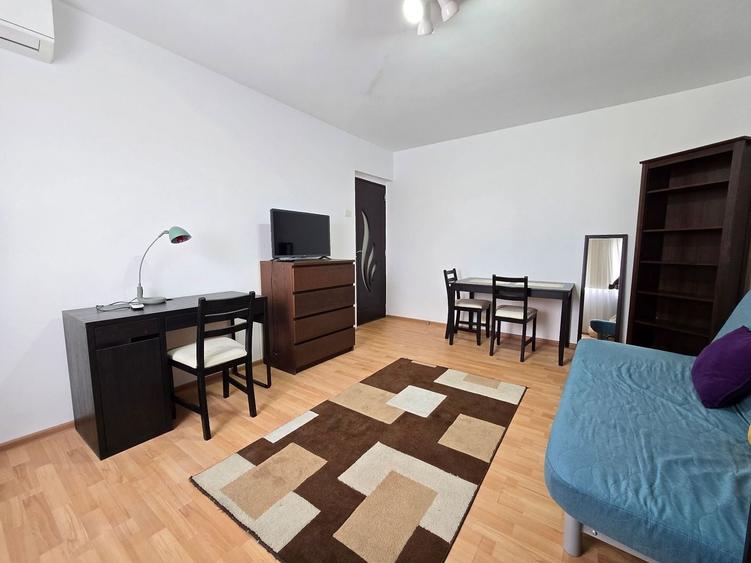 Apartament cu 2 camere decomandat, mobilat în Cantemir