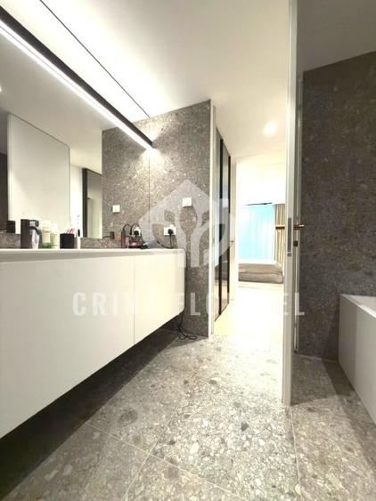 Apartament cu 4 camere decomandat, mobilat în Primăverii