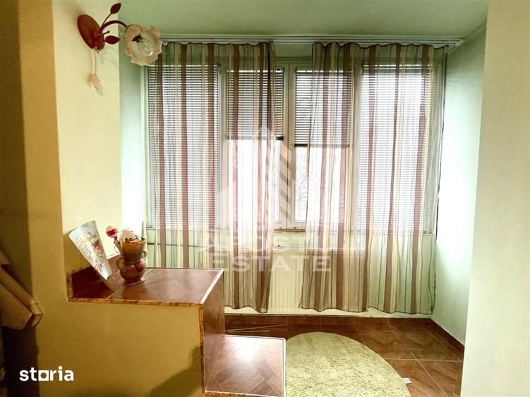 Apartament cu 2 camere semidecomandat în Girocului