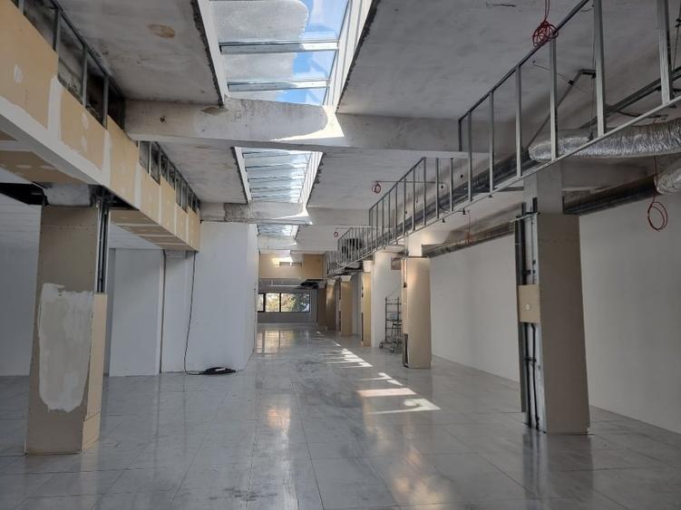 Birou, de 1,250 mp, în Aviației