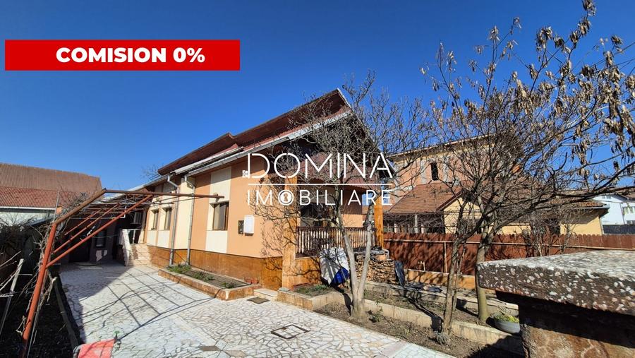 Casă individuală cu 5 camere cu Canalizare în Sud
