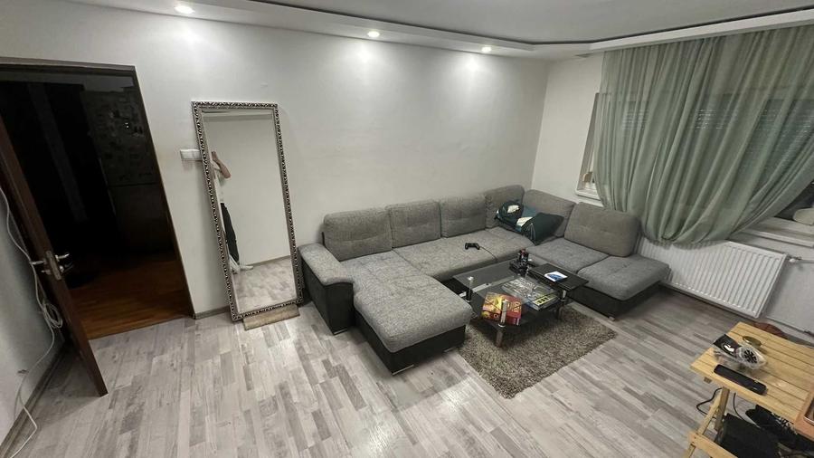 Apartament cu 2 camere decomandat în Nufărul