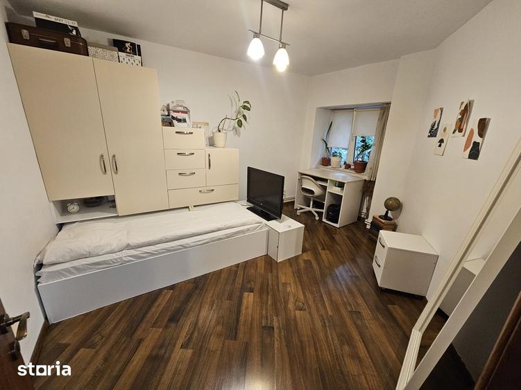 Apartament cu 3 camere semidecomandat în 13 Septembrie