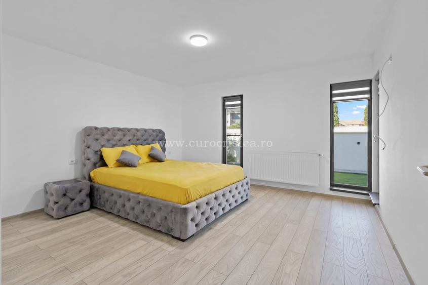 Casă cu 5 camere cu Teren 405 Mp în Central