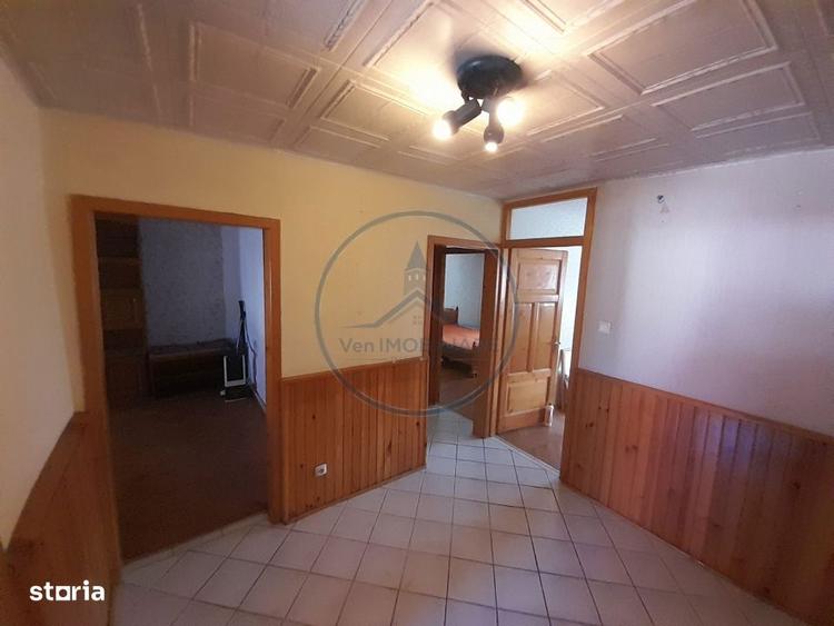 Apartament cu 4 camere, mobilat în Independenței