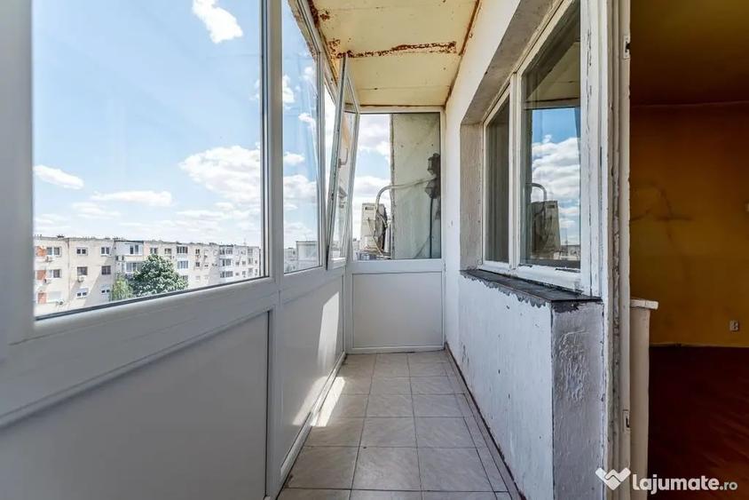 Apartament cu 2 camere semidecomandat în Micălaca
