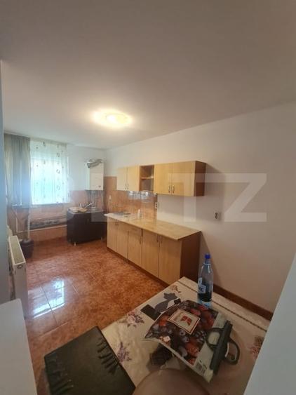 Casă cu 3 camere cu Canalizare în Florești