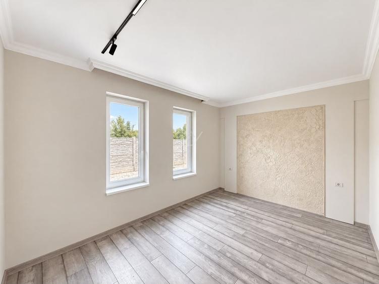 Apartament cu 2 camere decomandat în Giroc