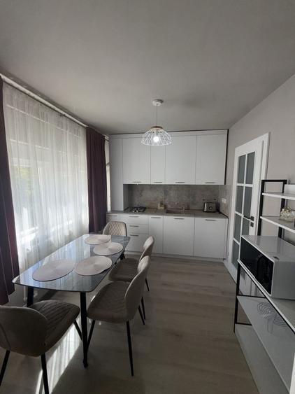 Apartament cu 2 camere decomandat în Ultracentral