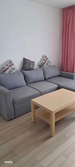 Apartament cu 3 camere semidecomandat, mobilat în Berceni