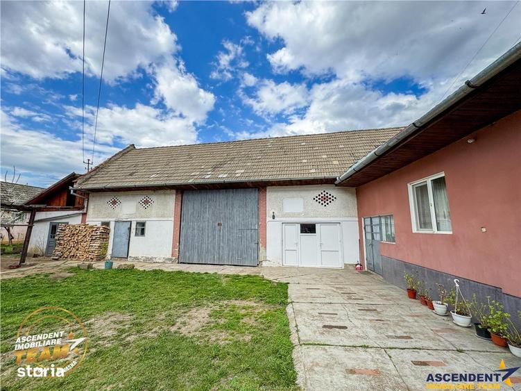 Casă cu Teren 10101 Mp în Sita Buzăului