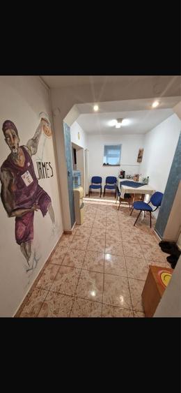 Apartament cu 3 camere decomandat în Ultracentral