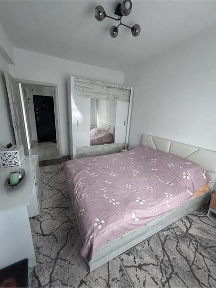 Apartament cu 2 camere decomandat în Chiajna