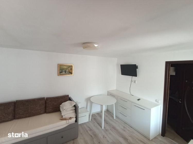 Casă cu 3 camere cu Teren 100 Mp în Giulești