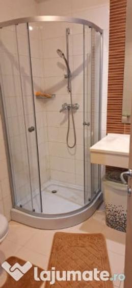 Apartament cu 2 camere decomandat în Vitan