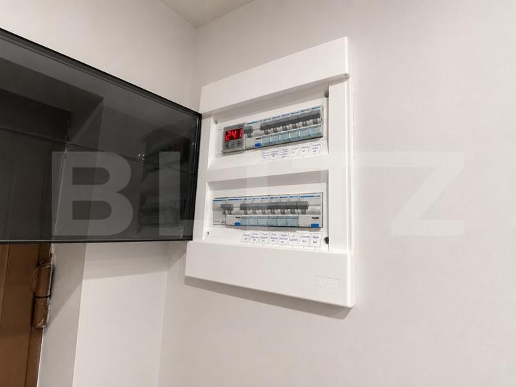 Apartament cu 3 camere semidecomandat, mobilat în Baciu