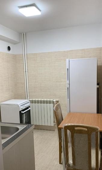 Garsonieră decomandată în Drumul Taberei